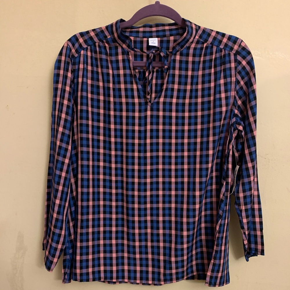 New old navy mandarin collar tie front top - Picture 2 of 8